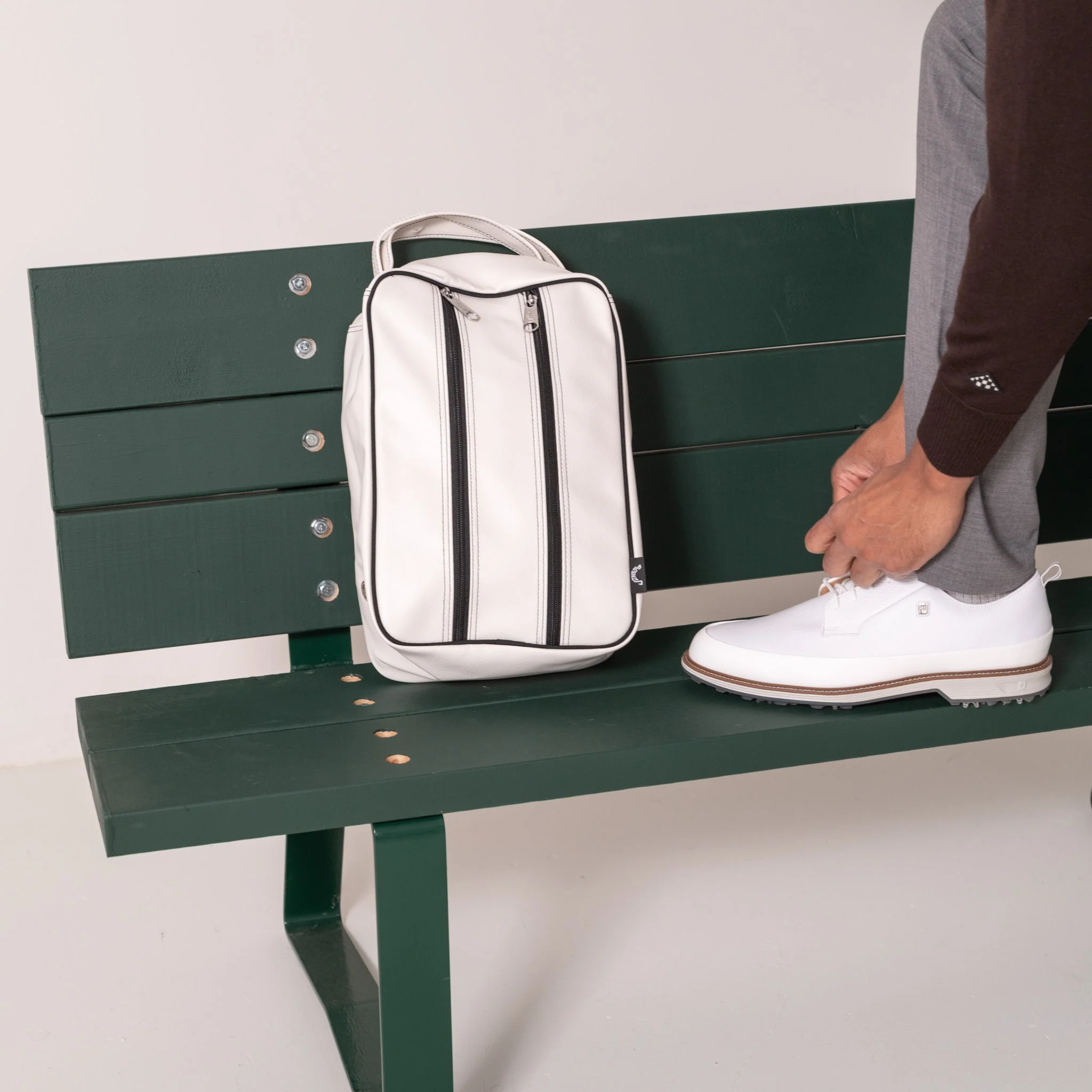 Classic Shoe Bag - White - Image 4
